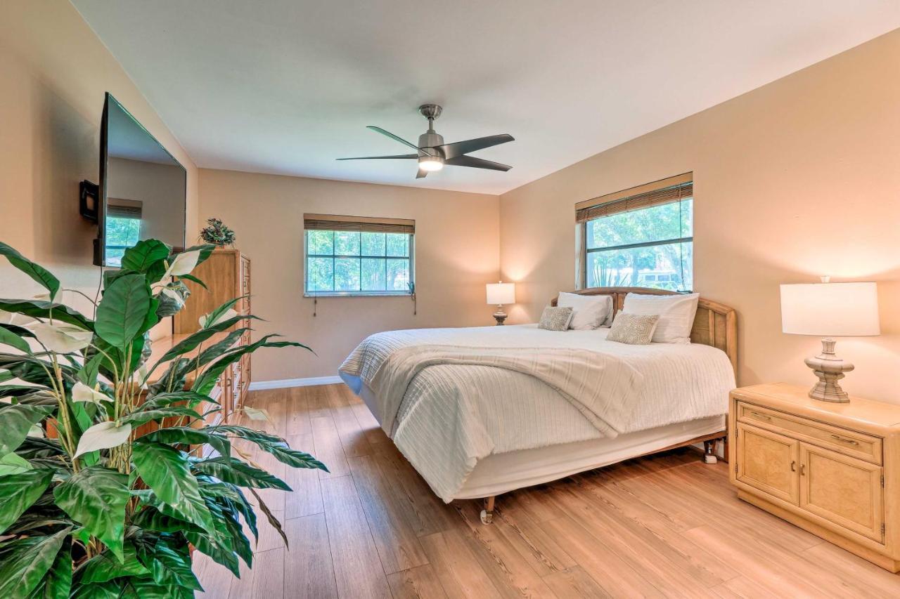 4 Bedroom Clearwater Vacation Home With Amazing Backyard Exterior photo