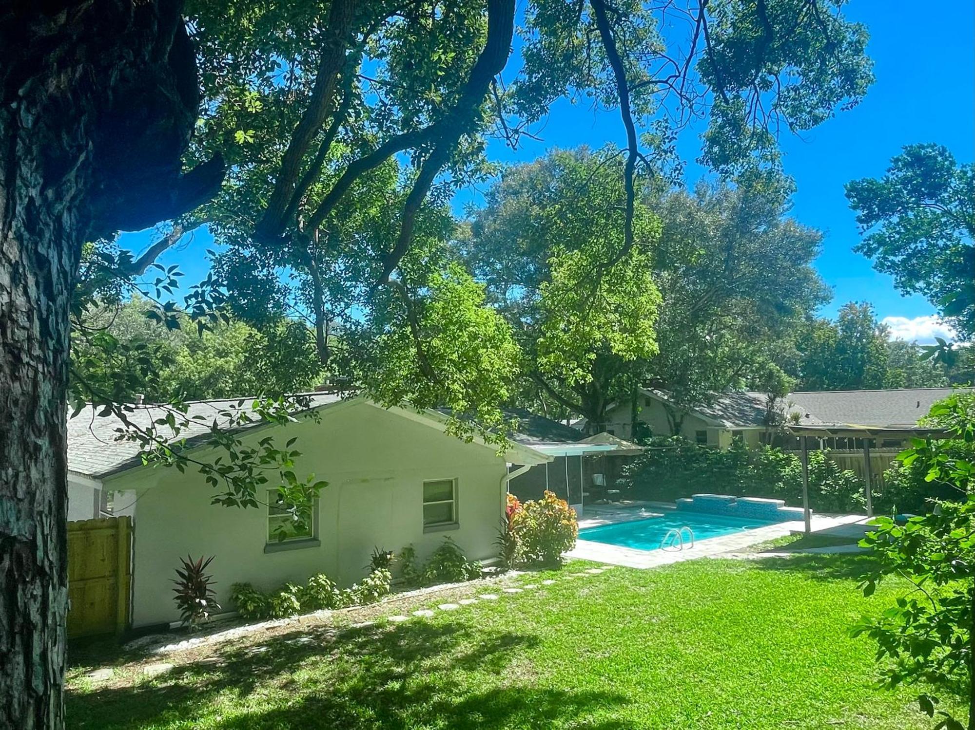 4 Bedroom Clearwater Vacation Home With Amazing Backyard Exterior photo